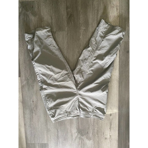 Kuhl Women's Grey Trekr Kapri Outdoor/Hiking Soft Stretch Capri Pants Size 10 - Picture 8 of 14